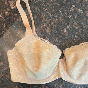 Soma Enticing Lift Full Coverage Bra